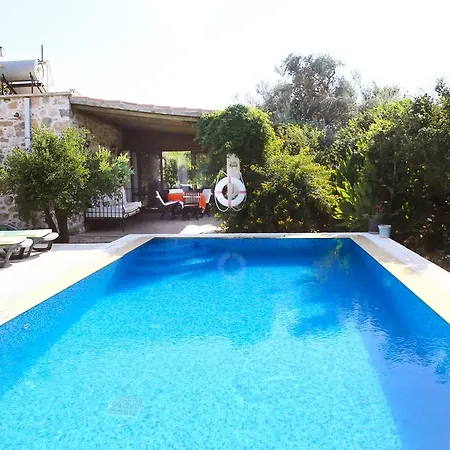 Limon By Important Group Travel Willa Bitez