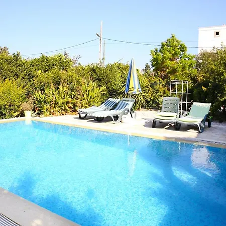 Limon By Important Group Travel