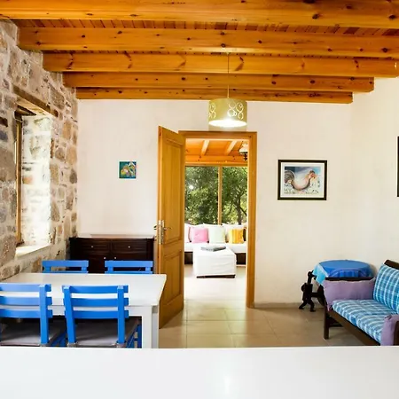 Limon By Important Group Travel Вилла *